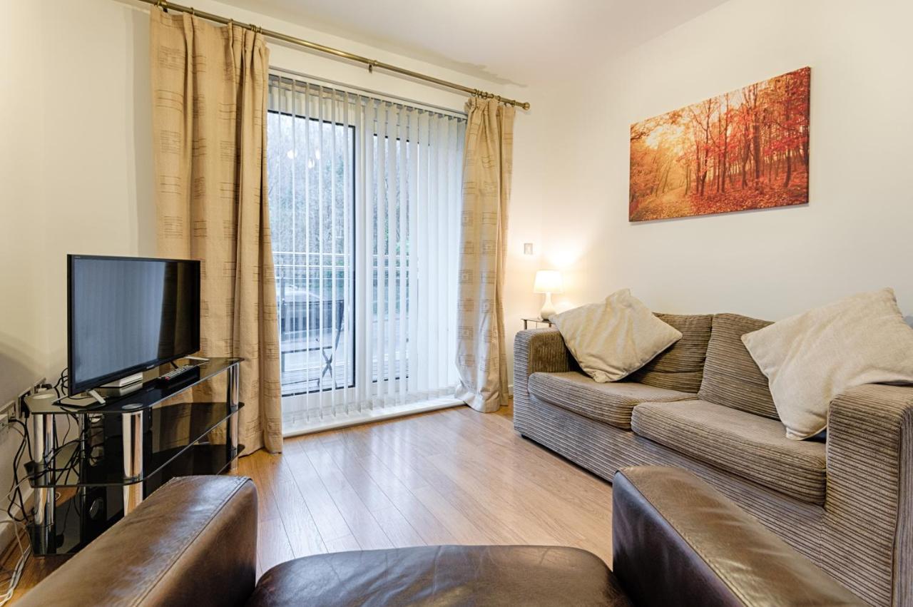 Parking, Balcony, Fully Equipped Kitchen Lägenhet Swansea Exteriör bild