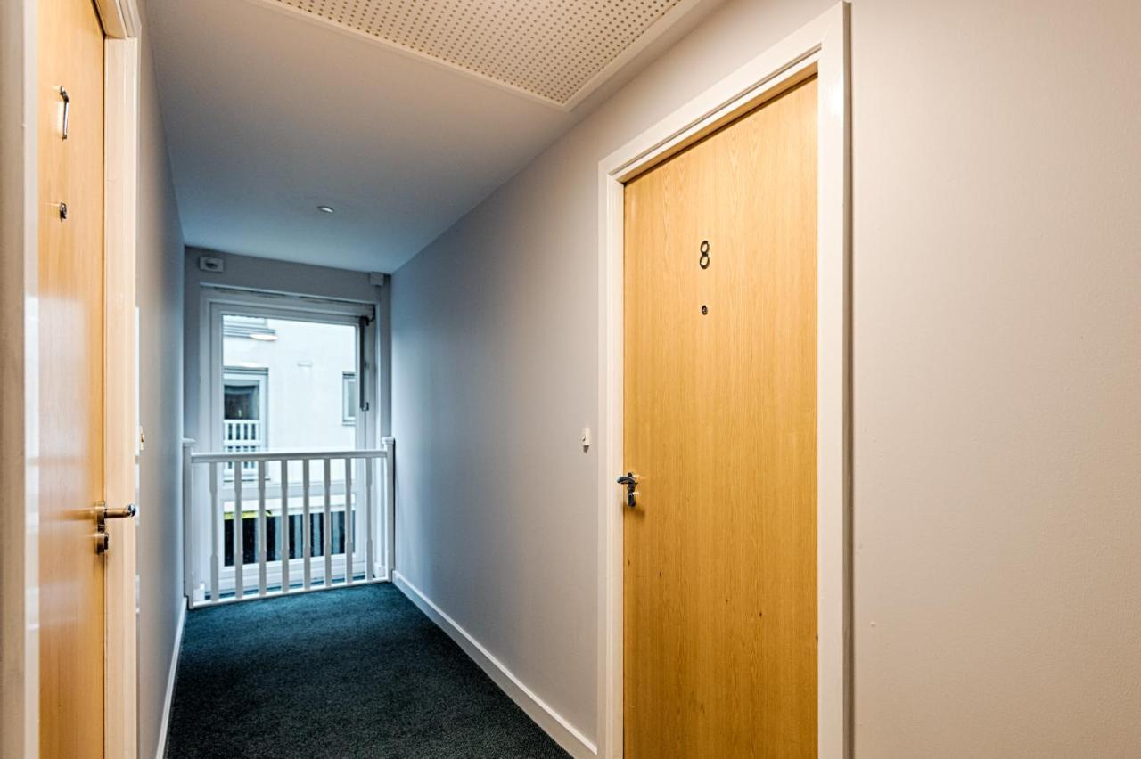 Parking, Balcony, Fully Equipped Kitchen Lägenhet Swansea Exteriör bild